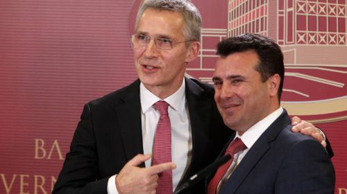 Η ΠΓΔΜ οδεύει προς ένταξη στο ΝΑΤΟ, ο Ζάεφ επιμένει να την αποκαλεί «Μακεδονία»