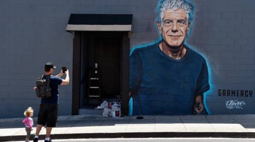 Αυτά μας έμαθε για τα ταξίδια ο υπέροχος Anthony Bourdain