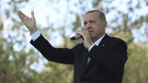 Δέσμευση Ερντογάν για πρωτοβουλίες στο μέτωπο της Συρίας