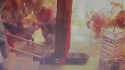 Τα μπαλόνια έσκασαν προκαλώντας… πύρινη Κόλαση