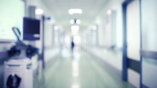 Νοσηλευτής κατηγορείται για τον βιασμό ασθενούς σε κώμα