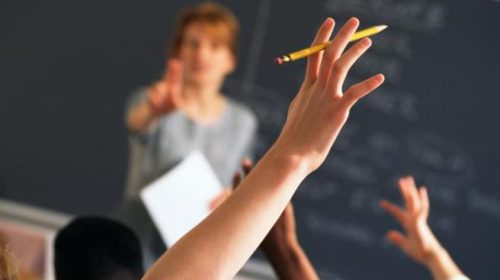 Η 50χρονη καθηγήτρια που είχε αδυναμία στους αθλητές μαθητές