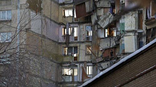 Στους 31 έφτασαν οι νεκροί από την κατάρρευση πολυκατοικίας στα Ουράλια
