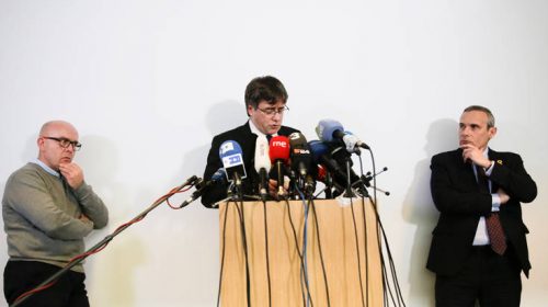 Οργή Πουτζντεμόν για τη δίκη των Καταλανών αυτονομιστών