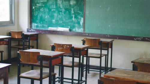 Ιταλός δάσκαλος έβαλε τιμωρία μαύρο μαθητή και είπε στην τάξη να «δει πόσο άσχημος είναι»