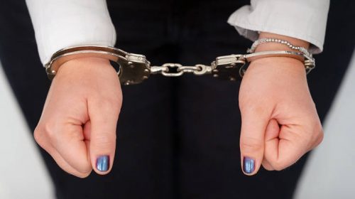 Τραπεζική υπάλληλος συνελήφθη για υπεξαίρεση χρημάτων