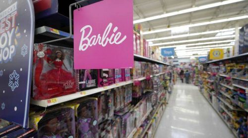 Έρχεται η Barbie σε αμαξίδιο ΑμεΑ και προσθετικό πόδι