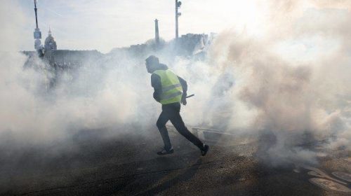 Ταραχές ξανά στις διαδηλώσεις των «κίτρινων γιλέκων»