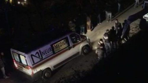 Πολύνεκρο δυστύχημα μετά από ανατροπή λεωφορείου έξω από τα Σκόπια