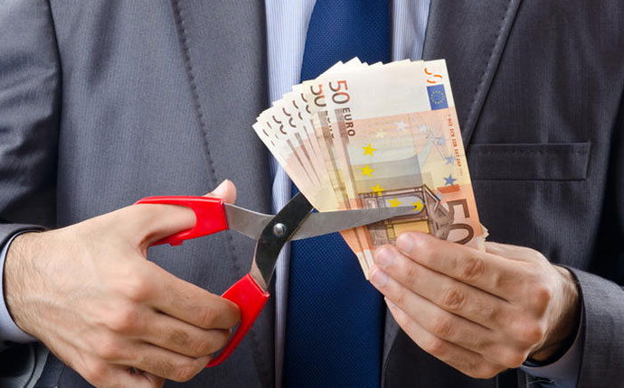 Εφιαλτικό σενάριο για «κούρεμα» καταθέσεων Εφιαλτικό σενάριο για «κούρεμα» καταθέσεων
