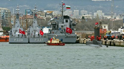 Η Τουρκία δείχνει τη δύναμή της με τη «Γαλάζια πατρίδα»