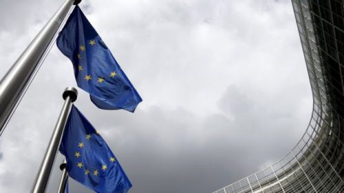 Κομισιόν: Όλα τα κράτη μέλη της ΕΕ πρέπει να εγκρίνουν την όποια αναβολή του Brexit