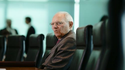 Σόιμπλε: Η Βρετανία είτε δεν θα φύγει από την ΕΕ είτε θα επιστρέψει σε αυτήν