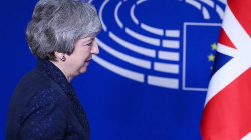 Αναβολή του Brexit θα ζητήσει η Βρετανία