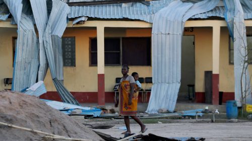 Εκατοντάδες νεκροί σε τρεις χώρες από τον καταστροφικό κυκλώνα Ιντάι