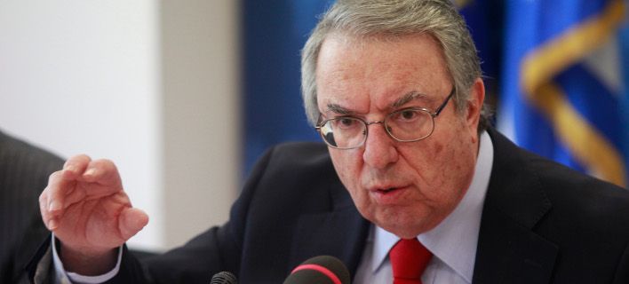 Μπαμπινιώτης: Υπάρχουν επικίνδυνα ψέματα γύρω από τη λεγόμενη «μακεδονική γλώσσα» Μπαμπινιώτης: Υπάρχουν επικίνδυνα ψέματα γύρω από τη λεγόμενη «μακεδονική γλώσσα»