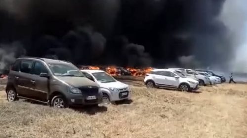 Παρανάλωμα του πυρός 200 αυτοκίνητα σε πάρκινγκ