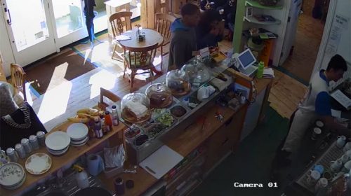 Ξεπλήρωσε την καλοσύνη του καταστηματάρχη… κλέβοντας το tablet του