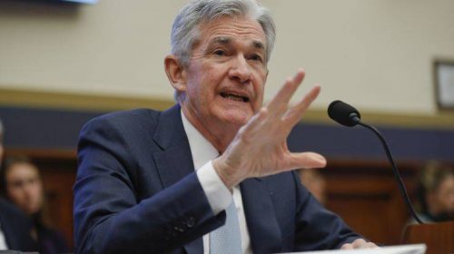 Δε φοβάται τον Τραμπ ο πρόεδρος της Fed