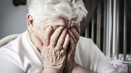 Μάστιγα η εξαπάτηση ηλικιωμένων στις ΗΠΑ