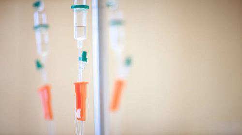 Διχάζει η υπόθεση 64χρονου που έκανε ένεση βιταμινών και τρεις μέρες μετά πέθανε