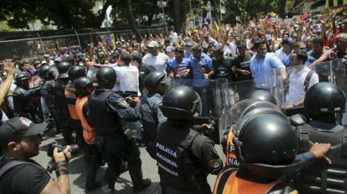 Διαδηλώσεις αντικυβερνητικών και φιλοκυβερνητικών σήμερα στη Βενεζουέλα