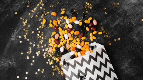 Ένας 5χρονος μαχαίρωσε τον αδερφό του για… ένα σακουλάκι καραμέλες