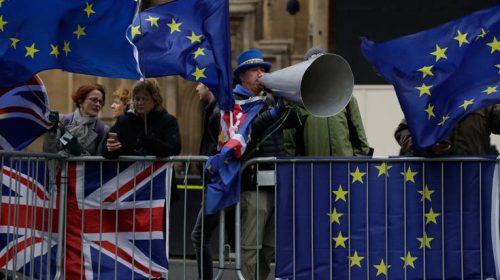 Η Γαλλία θέλει να γυρίσει τη σελίδα του Brexit