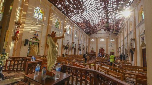 Σρι Λάνκα: Αρκετοί Αμερικανοί και Βρετανοί ανάμεσα στους νεκρούς