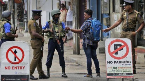 Σρι Λάνκα: Τώρα φοβούνται και για επιθέσεις από γυναίκες καμικάζι