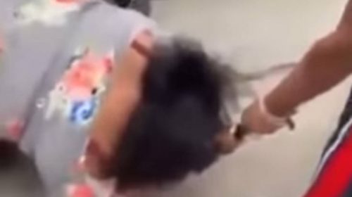 Μητέρα ξυλοκόπησε άγρια οδηγό σχολικού επειδή έβγαλε το παιδί της από το λεωφορείο