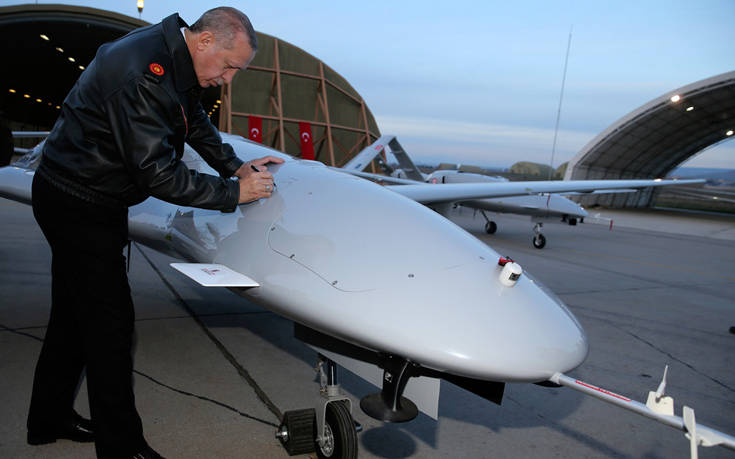 O Ερντογάν στέλνει drones δεύτερης γενιάς στη Λιβύη O Ερντογάν στέλνει drones δεύτερης γενιάς στη Λιβύη