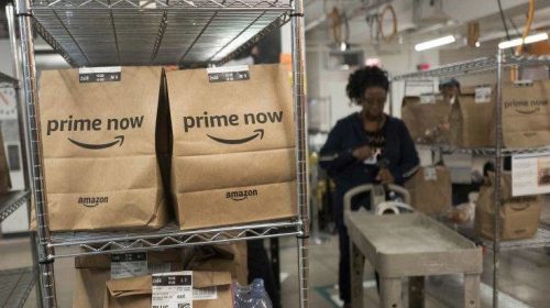 Amazon: Τα μηχανήματα στα εργοστάσιά της που μπορεί να κοστίσουν 1.300 θέσεις εργασίας
