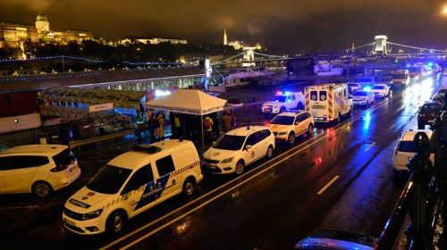 Φωτογραφίες και βίντεο από το ναυάγιο στη Βουδαπέστη, επτά οι νεκροί
