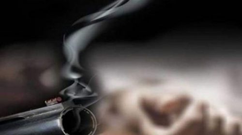 Πατέρας πέρασε την κόρη του για διαρρήκτη και την πυροβόλησε