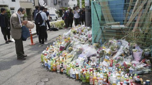 Μέσα σε 20 δευτερόλεπτα έσπειρε τον τρόμο και τον θάνατο ο δράστης στην Ιαπωνία