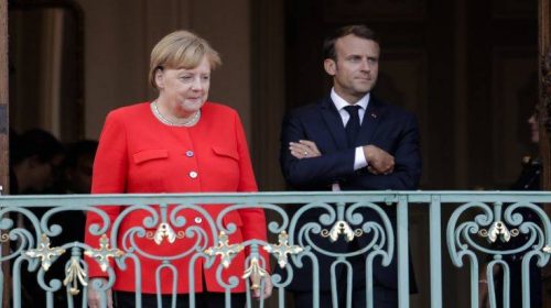 Σύγκρουση Μέρκελ – Μακρόν για το πρόσωπο που θα αναλάβει την προεδρία της ΕΕ