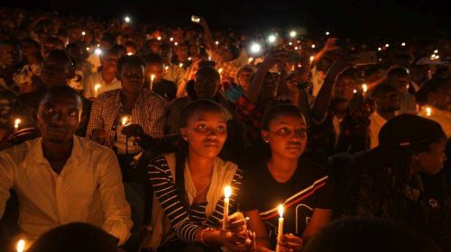 Ενταφιάστηκαν τα λείψανα 85.000 θυμάτων της γενοκτονίας του 1994 στη Ρουάντα