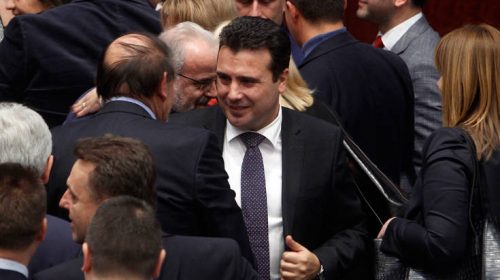 Ζάεφ: Θα πέσει η κυβέρνηση αν δεν αρχίσουν οι ενταξιακές συνομιλίες με την ΕΕ