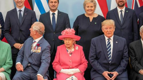 Ελισάβετ: Εκ μέρους του ελεύθερου κόσμου σας ευχαριστούμε