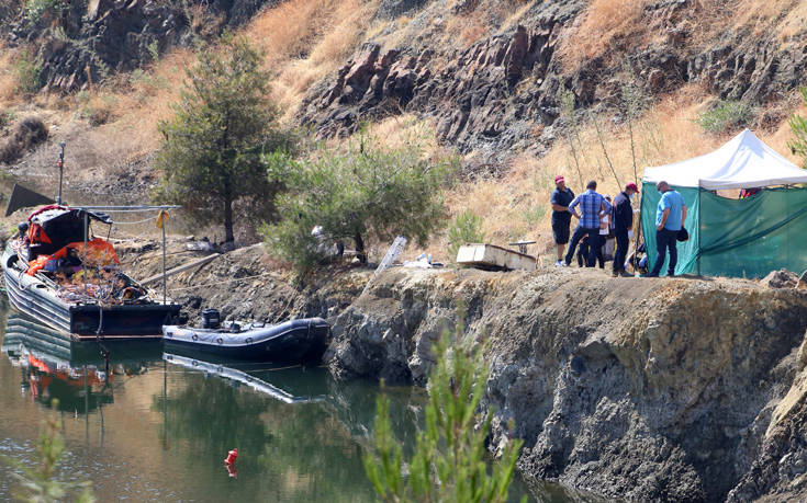Serial killer στην Κύπρο: Η σορός της 6χρονης ήταν γυμνό και δεμένο με πλαστική κολλητική ταινία Serial killer στην Κύπρο: Η σορός της 6χρονης ήταν γυμνό και δεμένο με πλαστική κολλητική ταινία
