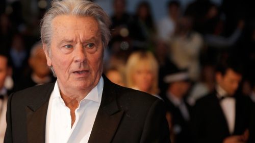 Με ιλίγγους νοσηλεύεται σε νοσοκομείο ο Αλέν Ντελόν