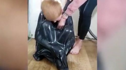 Η νέα «τάση» στα social media με την ηλεκτρική σκούπα και ο μοιραίος κίνδυνος