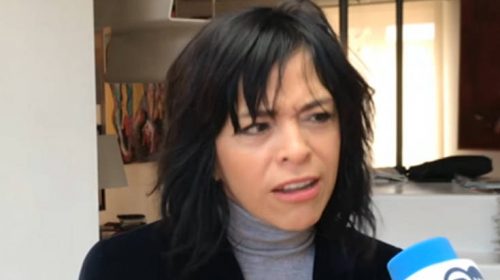 Το «θαύμα που περπατάει» και υπερασπίζεται την ερευνητική δημοσιογραφία