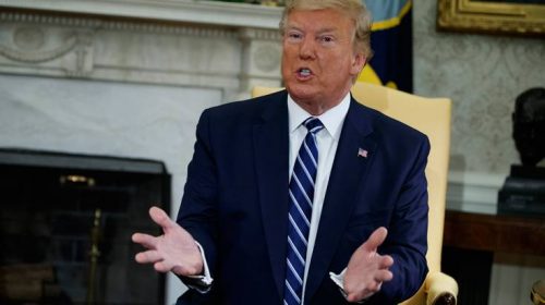 Ο Τραμπ συνεχίζει ακάθεκτος τις ξενοφοβικές του δηλώσεις