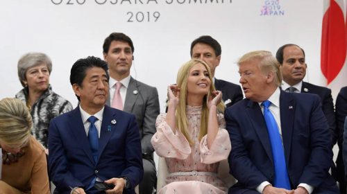 Ανελέητο τρολάρισμα στα social media στην «ανεπιθύμητη» Ιβάνκα Τραμπ