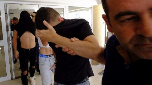 Ομαδικός βιασμός στην Κύπρο: Ελεύθεροι οι 5 από τους 12 κατηγορούμενους