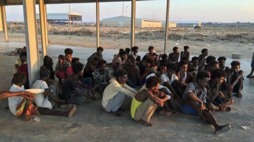 Ναυάγιο στη Λιβύη: Περισυνελέγησαν 62 πτώματα μεταναστών