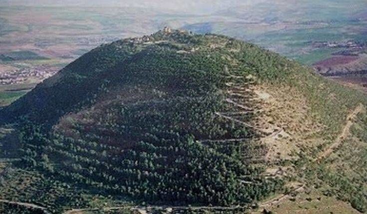 Ισραήλ: Φωτιά απειλεί τη Βασιλική της Μεταμορφώσεως στο Όρος Θαβώρ Ισραήλ: Φωτιά απειλεί τη Βασιλική της Μεταμορφώσεως στο Όρος Θαβώρ
