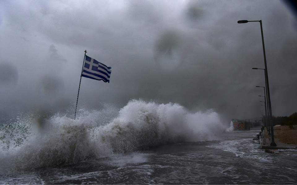 Σε κατάσταση έκτακτης ανάγκης 11 περιοχές της χώρας Σε κατάσταση έκτακτης ανάγκης 11 περιοχές της χώρας